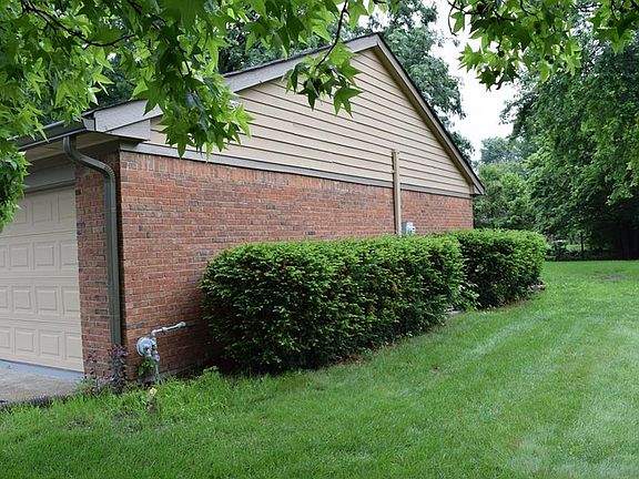 4th image of 1320 Walston Ct