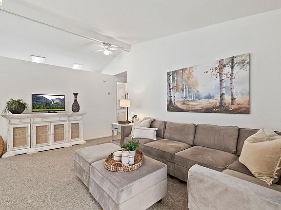 5th image of 12660 Red Chestnut Ln Space 18