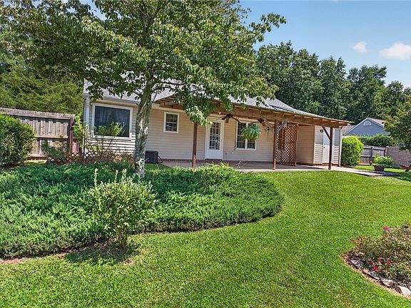 4th image of 119 Sycamore Ln