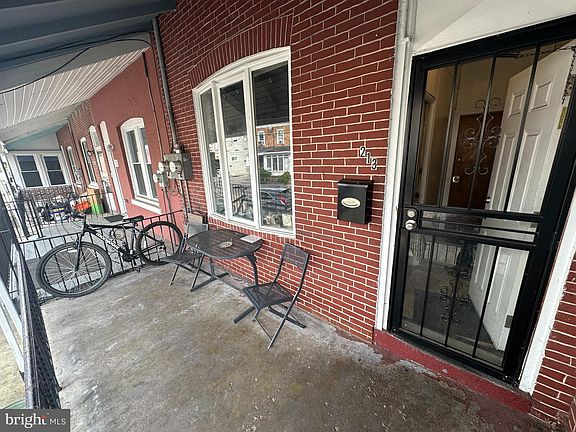 5th image of 2130 W Spencer St