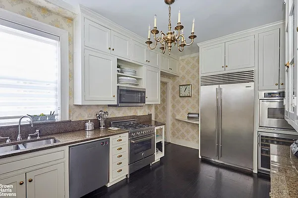 Sold by Brown Harris Stevens | media 6