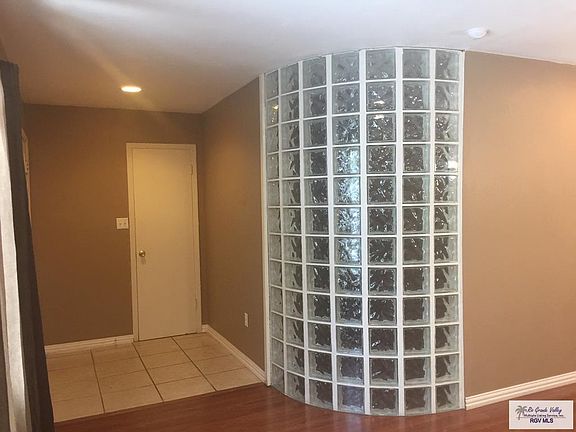 5th image of 2813 Lotus St