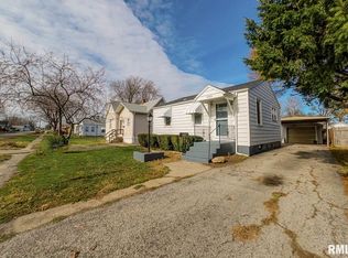 1959 E Converse St, Springfield, IL 62702