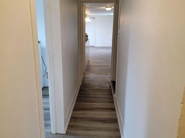 133 E Market St #2 — Photo 9
