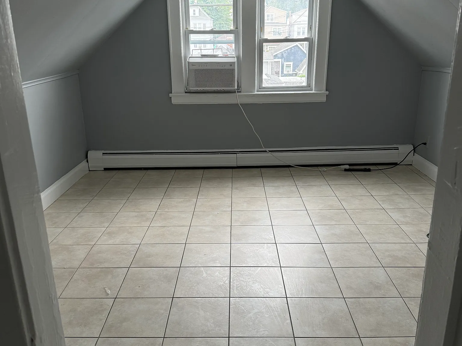 14 Milosh St — Photo 1