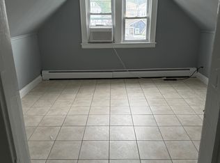 14 Milosh St FLOOR 3, Clifton, NJ 07011