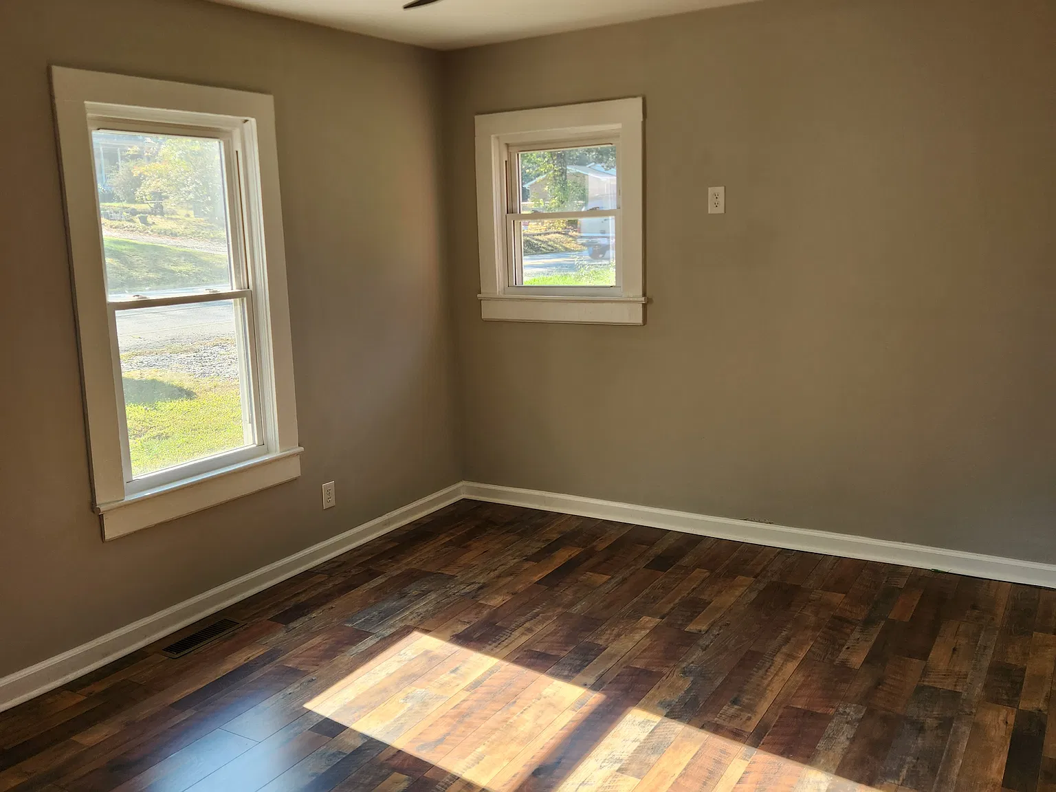 419 Old Liberty Rd — Photo 2