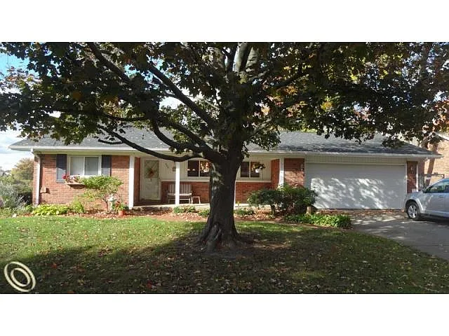 236 Tanview Dr photo 1