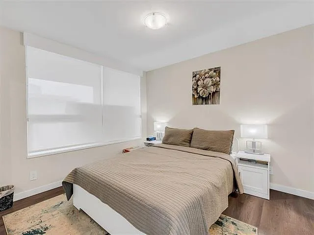 112 E 13th St #602 — Photo 5