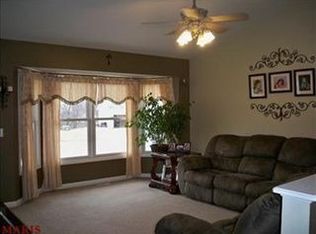 145 Cindy Ln, Winfield, MO 63389