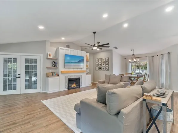 640 13th ST NW, NAPLES, FL 34120