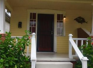 9007 Hickory St, New Orleans, LA 70118
