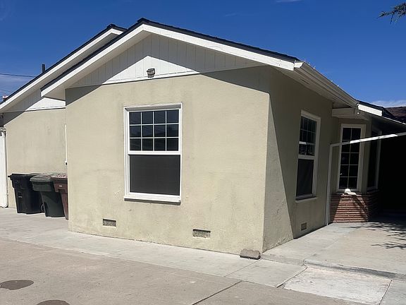 2nd image of 819 W Ken Way