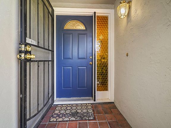 5th image of 2847 Elmhurst Cir