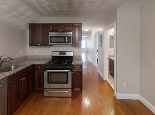 70 Pembroke Ave #72-3, Providence, RI 02908
