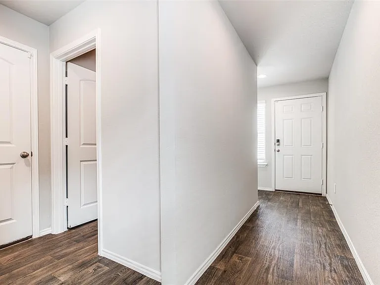 13944 Great Pines Ct — Photo 3