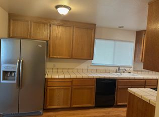 2165 Hillside Ave, Walnut Creek, CA 94597