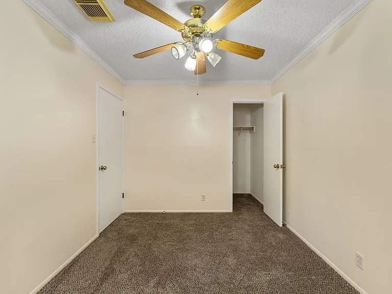 6863 Cypress Mist Dr — Photo 25