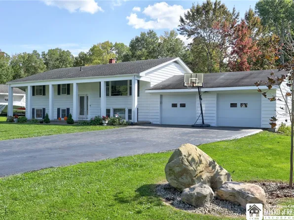 131 Erie St, Lakewood, NY 14750