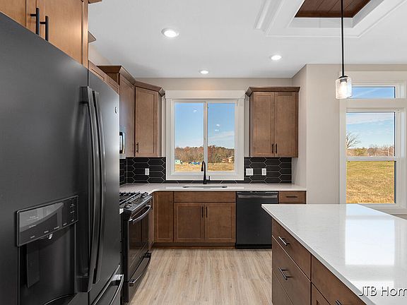 4th image of 5564 Albright Ave Unit 23
