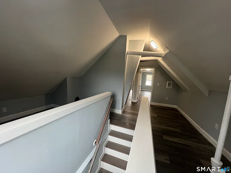 268 Davenport Ave #2 — Photo 17