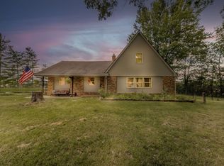 8650 New Harmony Rd, Martinsville, IN 46151