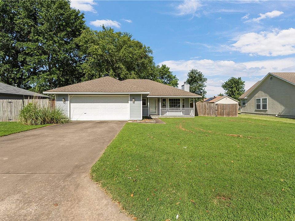 1st image of 1873 Rosewood Ln