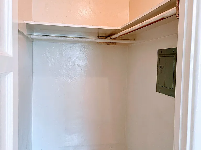 4851 Brighton Ave #D — Photo 19