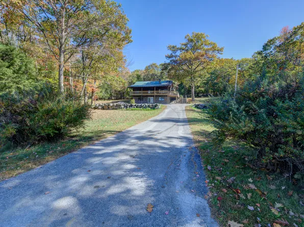 122 Tucker Road, Wayne, ME 04284