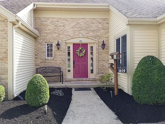 2nd image of 1619 Sherri Way