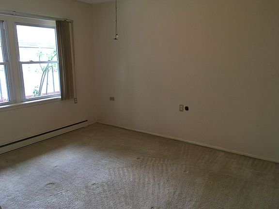 4th image of 59B Buckingham Dr #1002