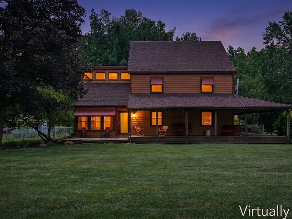 1st image of 823 Christopher Dr
