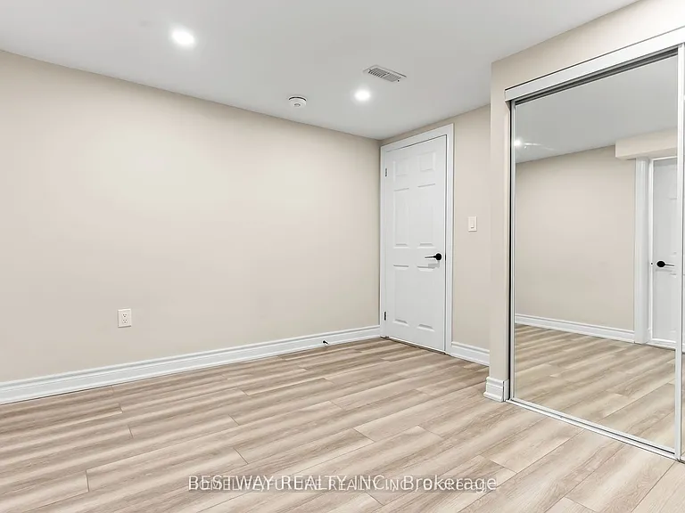 66 Valdez Ct #BASEMENT — Photo 8