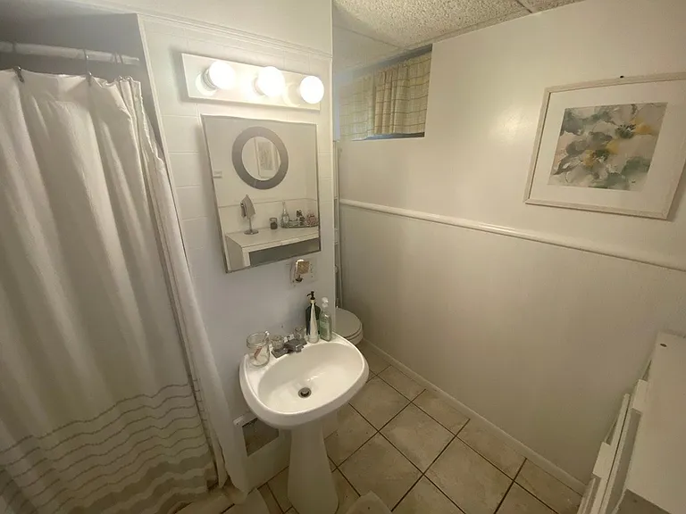 2921 Sunset Blvd — Photo 42