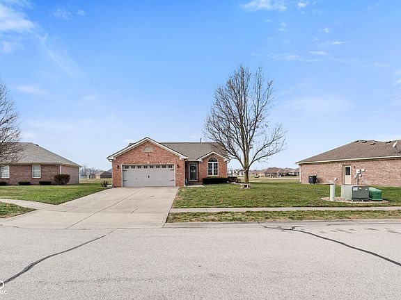 2nd image of 5964 Woodland Parks Ct