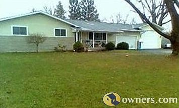 Lovely ranch on 1/2 acre with amenities