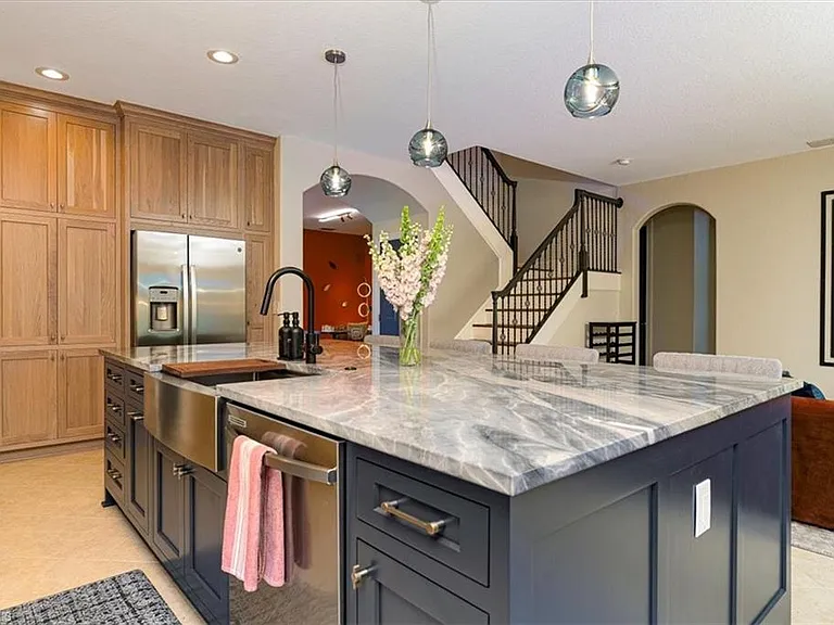 7703 Martino Cir — Photo 8