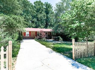 4225 Parkridge Dr, Powder Springs, GA 30127