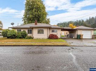 888 4th Ave, Sweet Home, OR 97386
