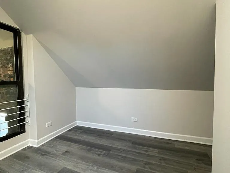 2917 W Cermak Rd #4R — Photo 4