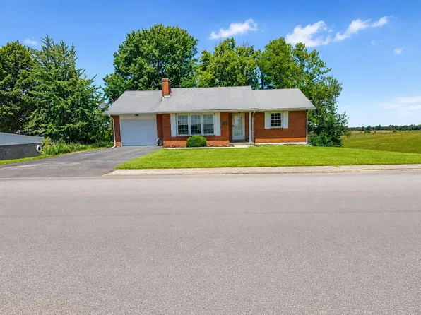 149 Main St, Sharpsburg, KY 40374