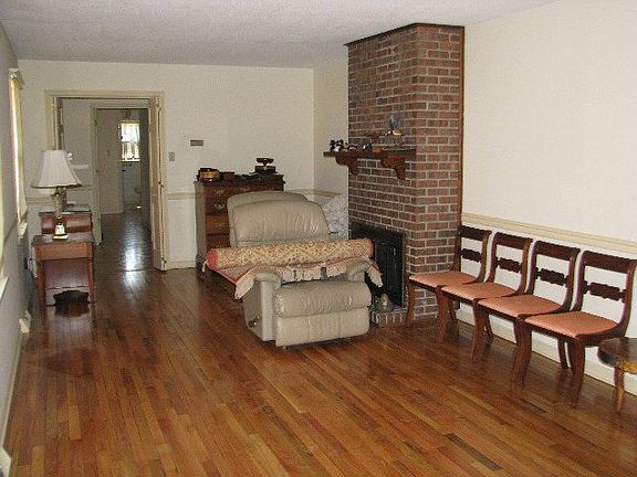 2nd image of 19699 McCray Dr