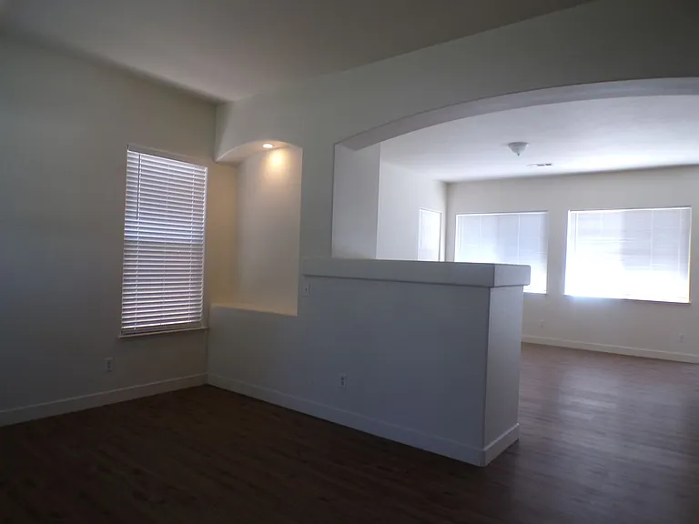 3308 Chandon Dr — Photo 2