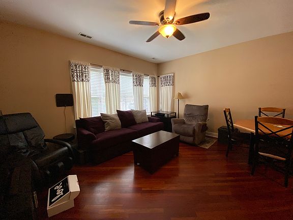 4th image of 4648 N Saint Louis Ave APT 1A