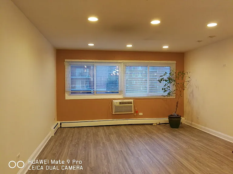 677 S River Rd — Photo 12