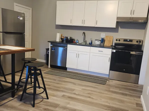 (undisclosed Address), Manchester, CT 06040