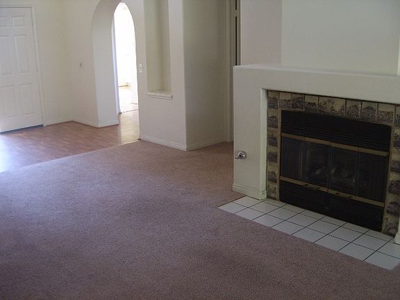 3rd image of 42095 Paseo Rayo Del Sol