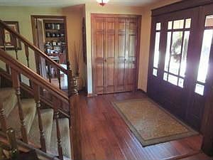2nd image of 237 Londonderry Ln