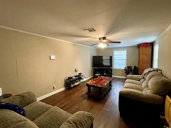 5th image of 10806 Newson Rd