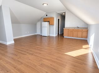 55 Ayrault St #3, Providence, RI 02908